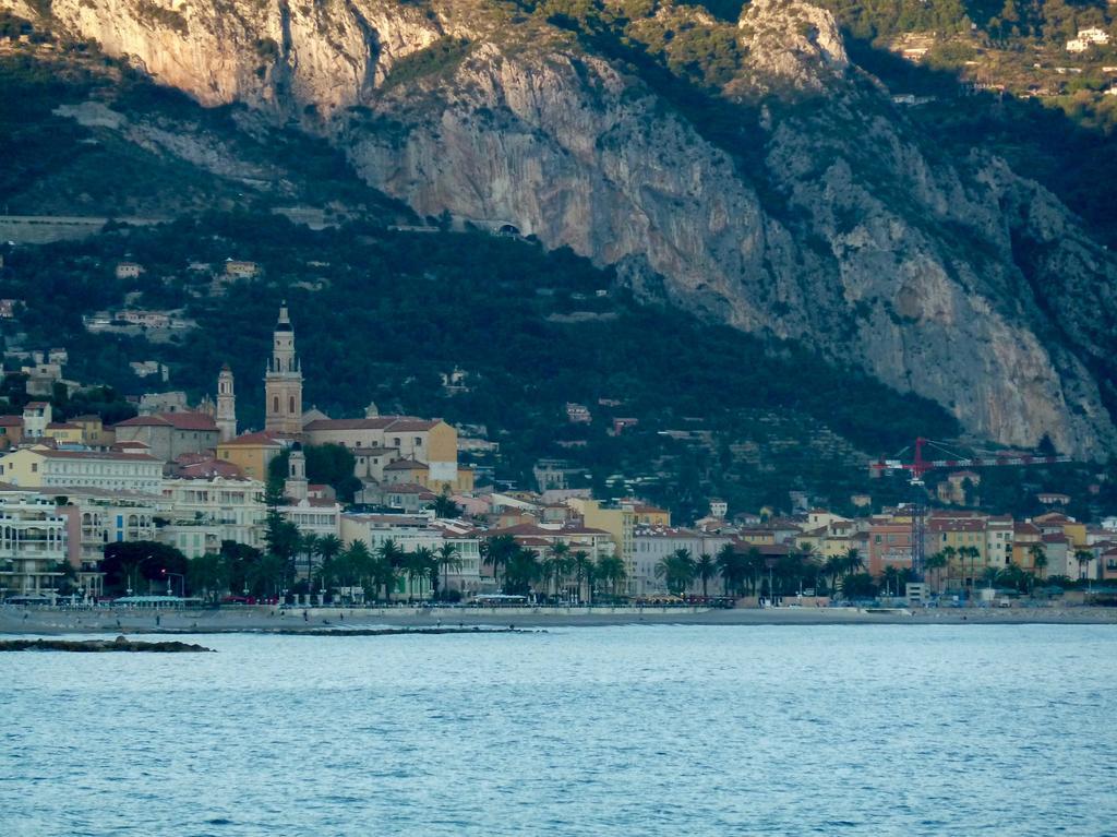 Appartement Les Clematites Menton Exterior photo