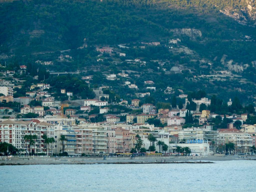 Appartement Les Clematites Menton Exterior photo